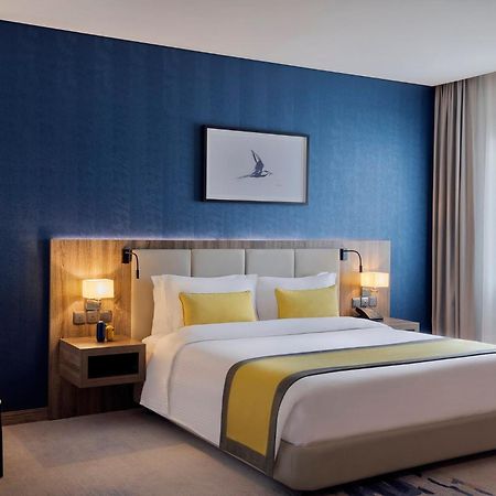 Voco Al Khobar By Ihg Otel Dış mekan fotoğraf A bedroom at the hotel