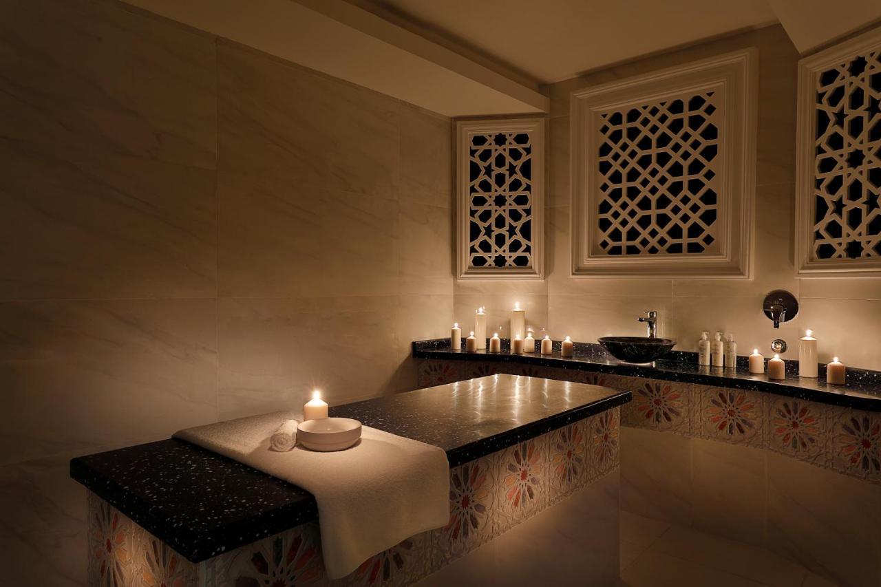 Voco Al Khobar By Ihg Otel Dış mekan fotoğraf The Royal Spa at The Royal Mirage