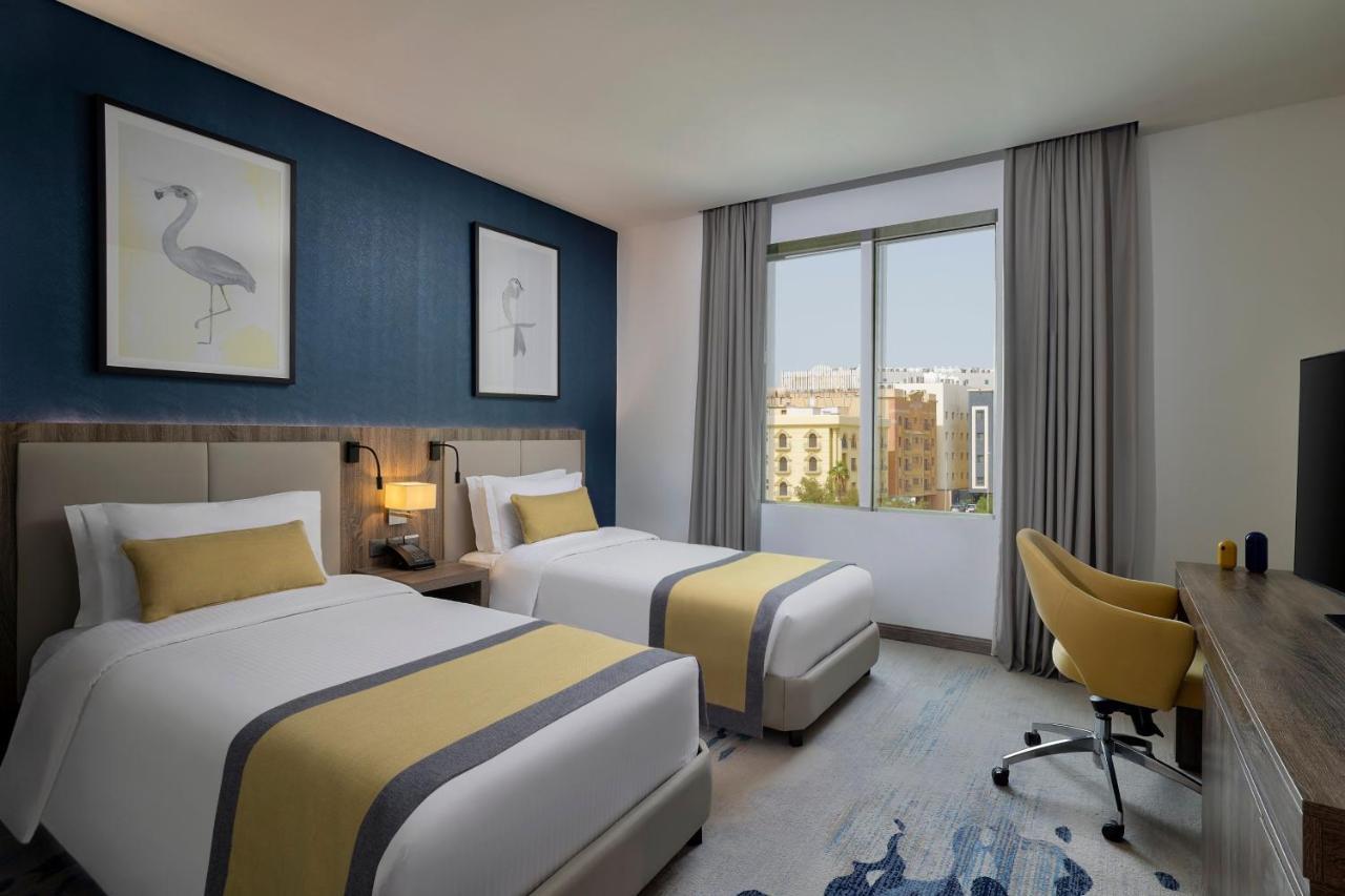 Voco Al Khobar By Ihg Otel Dış mekan fotoğraf Standard room