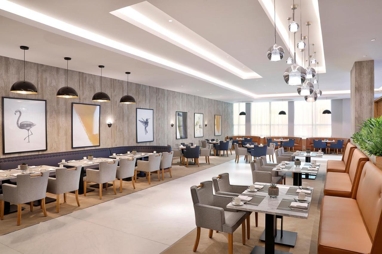 Voco Al Khobar By Ihg Otel Dış mekan fotoğraf The restaurant